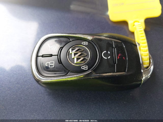 2017 Buick Envision Essence მანქანა იყიდება აუქციონზე, vin: LRBFXBSA1HD039576, აუქციონის ნომერი: 45374066
