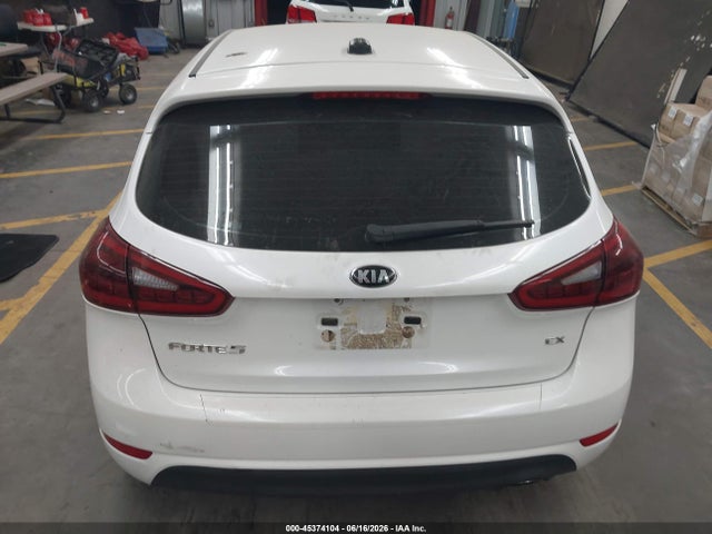 KIA FORTE EX 2017 KNAFX5A8XH5725320 Image 16