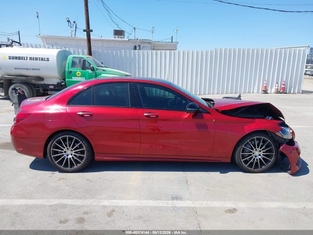 2016 Mercedes-benz C 300 Sport მანქანა იყიდება აუქციონზე, vin: 55SWF4JB1GU163623, აუქციონის ნომერი: 45374144