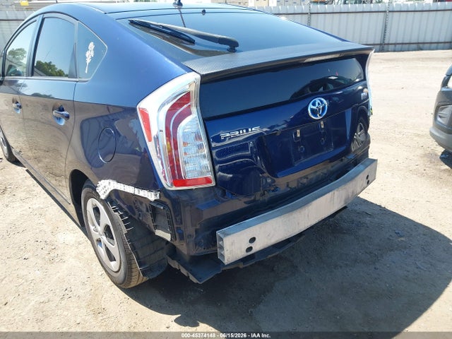 Toyota Prius Two 2014 JTDKN3DU8E0364795 Image 19