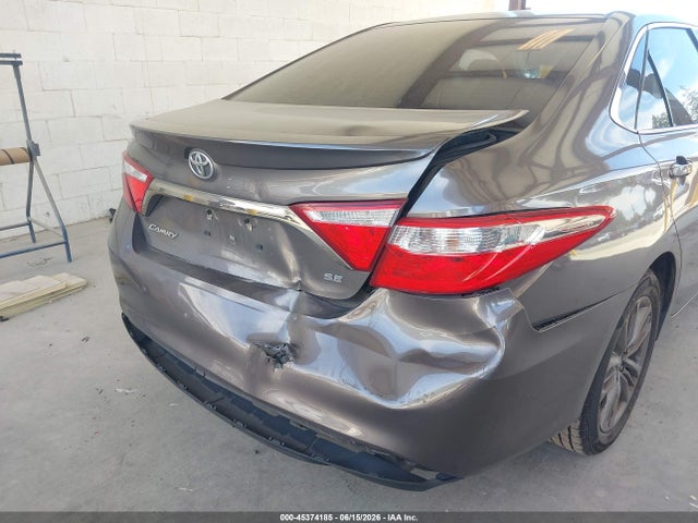 4T1BF1FK1HU727685 Toyota CAMRY SE
