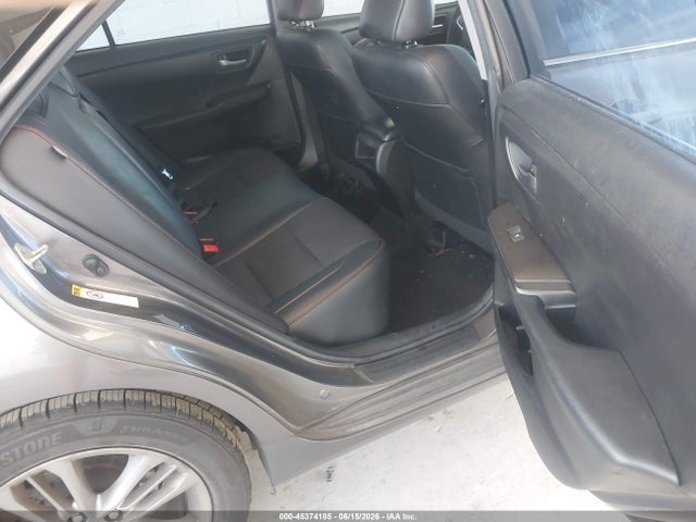 4T1BF1FK1HU727685 Toyota CAMRY SE
