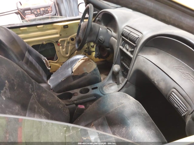 Продажа на аукционе авто 2002 Ford Mustang Gt Deluxe/gt Premium, vin: 1FAFP42X72F134145, номер лота: 45374189