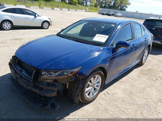 Toyota CAMRY LE 2025 4T1DAACK6SU036378 Image 2