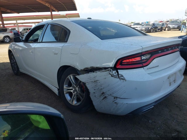 2C3CDXBG3FH753132 Dodge Charger Se