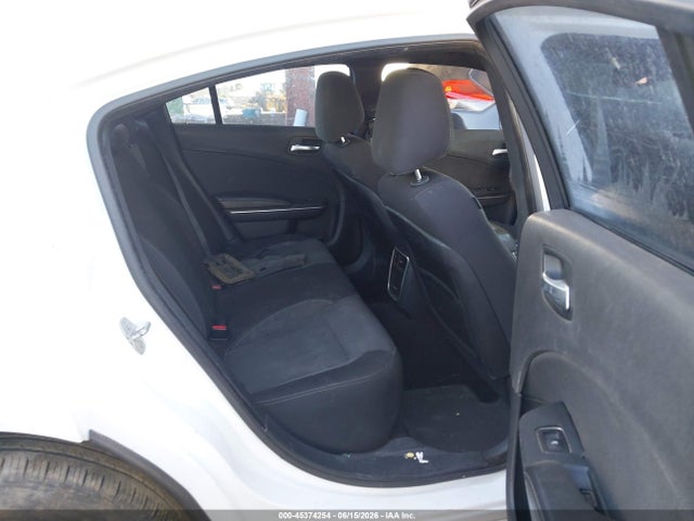 2C3CDXBG3FH753132 Dodge Charger Se