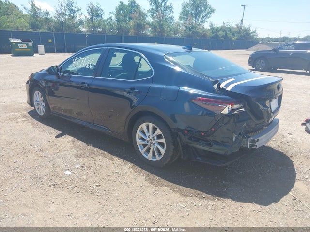 Продажа на аукционе авто 2021 Toyota Camry Le, vin: 4T1C11AK4MU459963, номер лота: 45374266