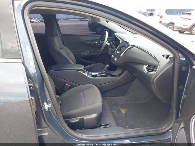 1G1ZC5ST5LF007300 Chevrolet Malibu Fwd 1fl