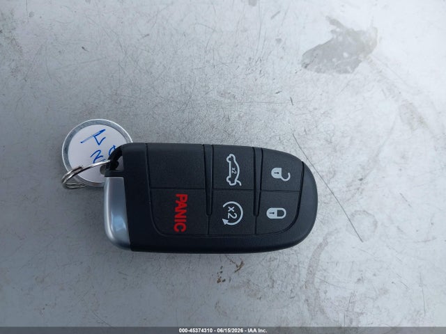 Продажа на аукционе авто 2015 Jeep Cherokee Limited, vin: 1C4PJLDS8FW505718, номер лота: 45374310