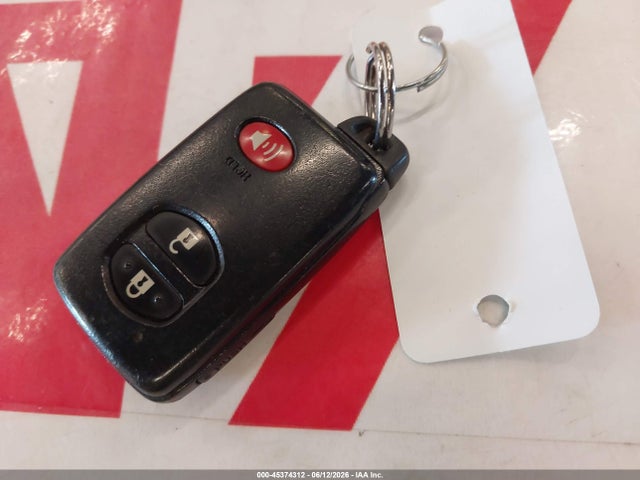 Toyota Prius Two 2014 JTDKN3DU1E0367330 Image 11