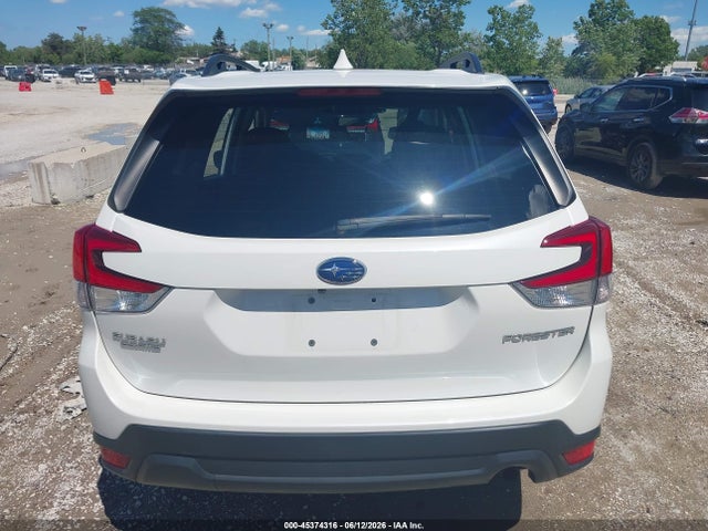 Продажа на аукционе авто 2023 Subaru Forester Premium, vin: JF2SKADC6PH449600, номер лота: 45374316