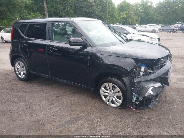 Auction sale of the 2022 Kia Soul Lx, vin: KNDJ23AU2N7157075, lot number: 45374343