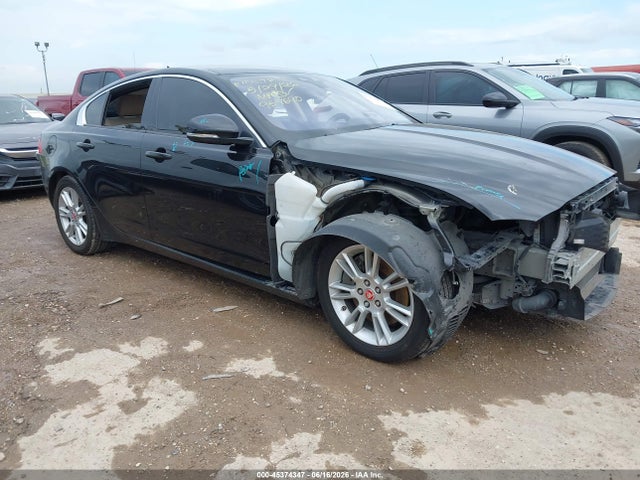 Jaguar Xe 25t Premium 2017 SAJAD4BG6HA954690 головне зображення