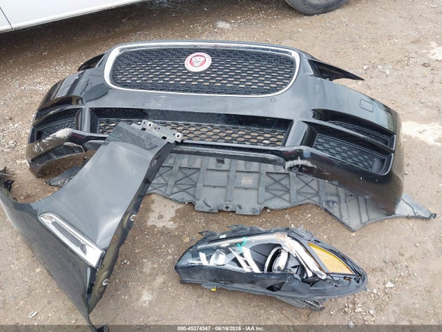 SAJAD4BG6HA954690 Jaguar Xe 25t Premium