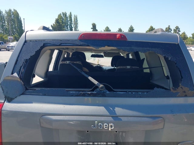 2013 Jeep Patriot Latitude მანქანა იყიდება აუქციონზე, vin: 1C4NJPFBXDD181286, აუქციონის ნომერი: 45374350
