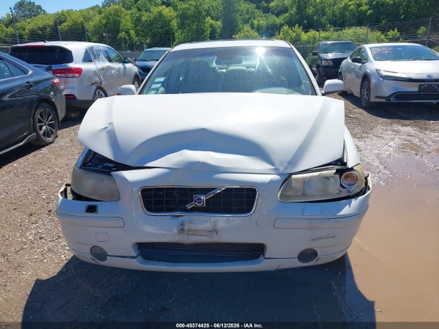 Aukcja sprzedaży 2005 Volvo S60 2.5t Awd, vin: YV1RH592752464300, numer aukcji: 45374425