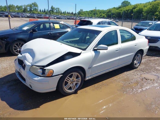45374425 :رقم المزاد ، YV1RH592752464300 vin ، 2005 Volvo S60 2.5t Awd مزاد بيع