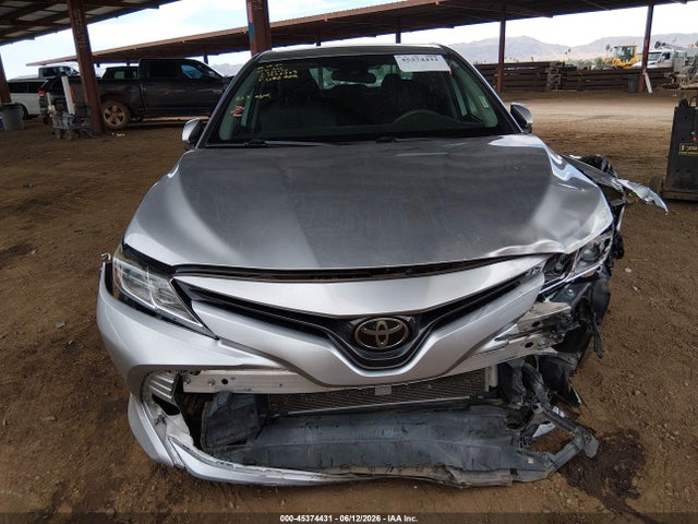 2019 Toyota Camry Le მანქანა იყიდება აუქციონზე, vin: 4T1B11HK9KU823521, აუქციონის ნომერი: 45374431