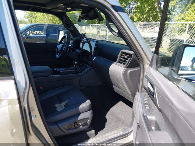 Продажа на аукционе авто 2024 Lexus Gx 550 Overtrail+, vin: JTJTBCDX1R5034011, номер лота: 45374433