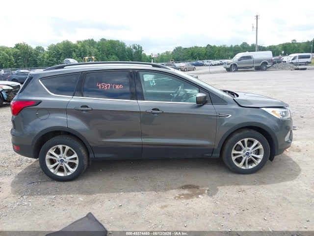 45374460 :رقم المزاد ، 1FMCU9HD1KUB22872 vin ، 2019 Ford Escape Sel مزاد بيع