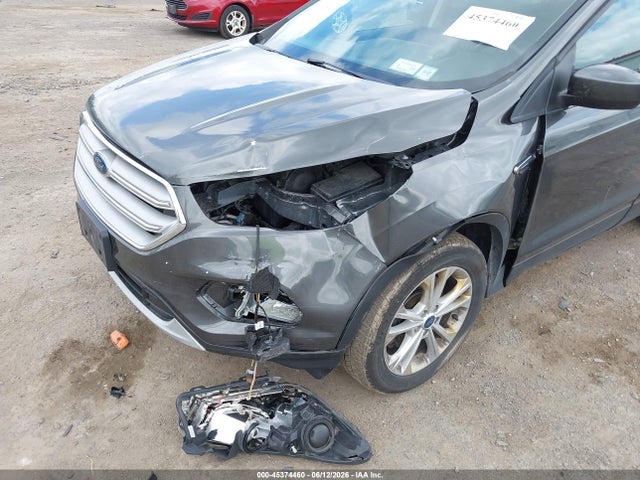 45374460 :رقم المزاد ، 1FMCU9HD1KUB22872 vin ، 2019 Ford Escape Sel مزاد بيع