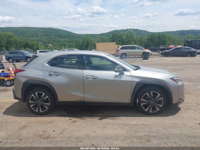 2020 Lexus Ux 200 მანქანა იყიდება აუქციონზე, vin: JTHX3JBH4L2029197, აუქციონის ნომერი: 45374520