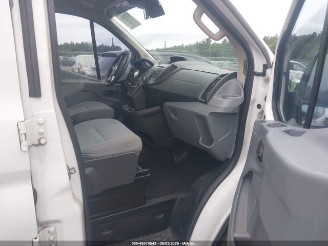 1FBZX2ZM9HKA72663 Ford Transit-350 Xlt