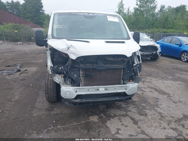 1FBZX2ZM9HKA72663 Ford Transit-350 Xlt