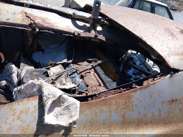 1973 Chevrolet Camaro მანქანა იყიდება აუქციონზე, vin: 1587H3N55424, აუქციონის ნომერი: 45374555