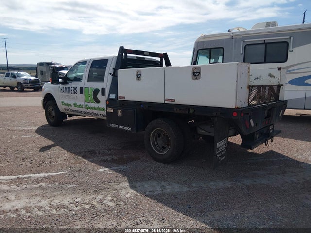 1FD8W3HT9GEC24099 Ford F-350 Chassis Xlt