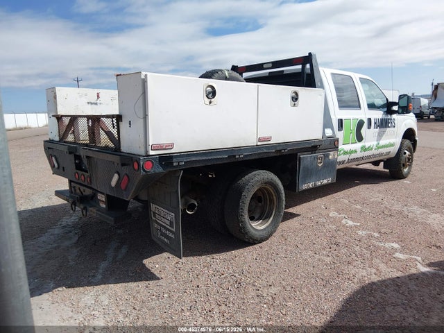 1FD8W3HT9GEC24099 Ford F-350 Chassis Xlt