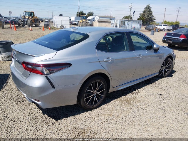 Продажа на аукционе авто 2024 Toyota Camry Se, vin: 4T1G11BK3RU123440, номер лота: 45374581