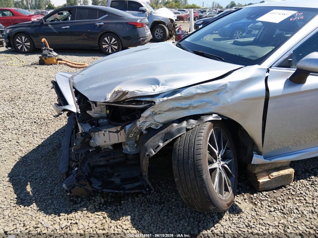 Продажа на аукционе авто 2024 Toyota Camry Se, vin: 4T1G11BK3RU123440, номер лота: 45374581