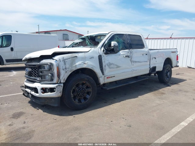 Ford F-350 Lariat 2023 1FT8W3BM2PED84539 Image 2