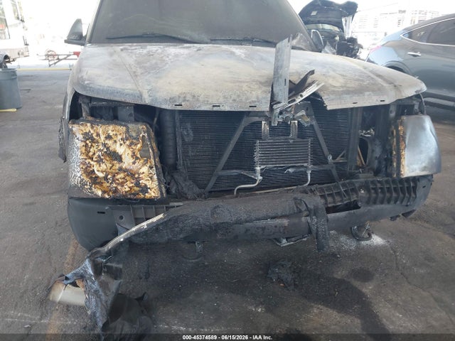 2003 Cadillac Escalade Standard მანქანა იყიდება აუქციონზე, vin: 1GYEK63NX3R314162, აუქციონის ნომერი: 45374589