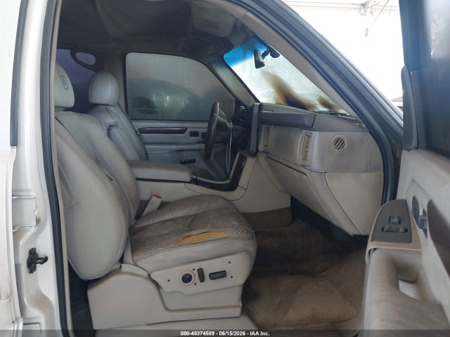 2003 Cadillac Escalade Standard მანქანა იყიდება აუქციონზე, vin: 1GYEK63NX3R314162, აუქციონის ნომერი: 45374589
