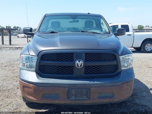45374593 :رقم المزاد ، 3C6JR6DG9KG503908 vin ، 2019 Ram 1500 Classic Tradesman  4x2 8' Box مزاد بيع