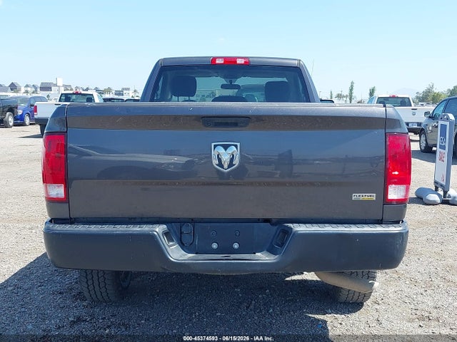 45374593 :رقم المزاد ، 3C6JR6DG9KG503908 vin ، 2019 Ram 1500 Classic Tradesman  4x2 8' Box مزاد بيع