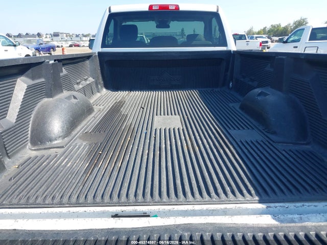 45374597 :رقم المزاد ، 3C6JR6DG7KG503910 vin ، 2019 Ram 1500 Classic Tradesman  4x2 8' Box مزاد بيع