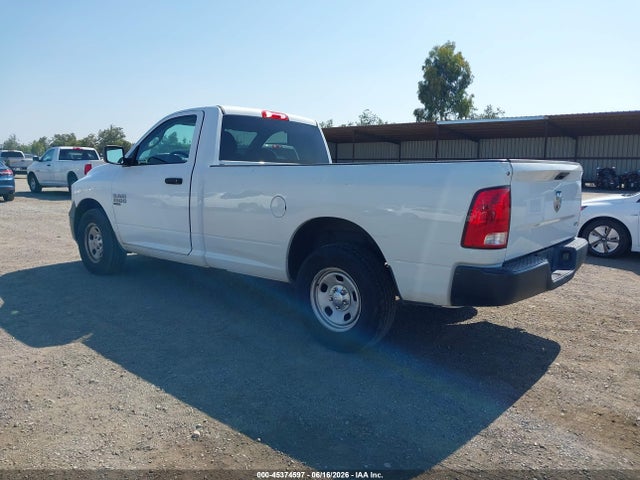 45374597 :رقم المزاد ، 3C6JR6DG7KG503910 vin ، 2019 Ram 1500 Classic Tradesman  4x2 8' Box مزاد بيع