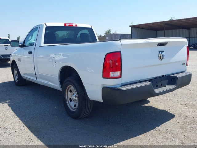 45374598 :رقم المزاد ، 3C6JR6DG0HG764661 vin ، 2017 Ram 1500 Tradesman  4x2 8' Box مزاد بيع