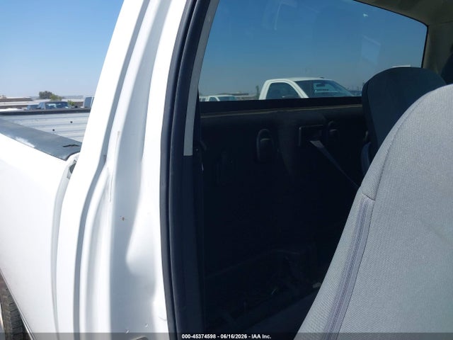 45374598 :رقم المزاد ، 3C6JR6DG0HG764661 vin ، 2017 Ram 1500 Tradesman  4x2 8' Box مزاد بيع