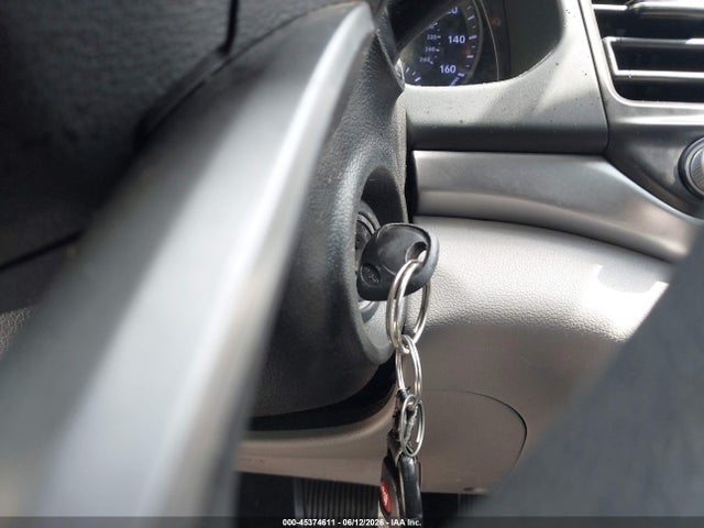 Продажа на аукционе авто 2020 Hyundai Elantra Sel, vin: 5NPD84LF2LH631275, номер лота: 45374611