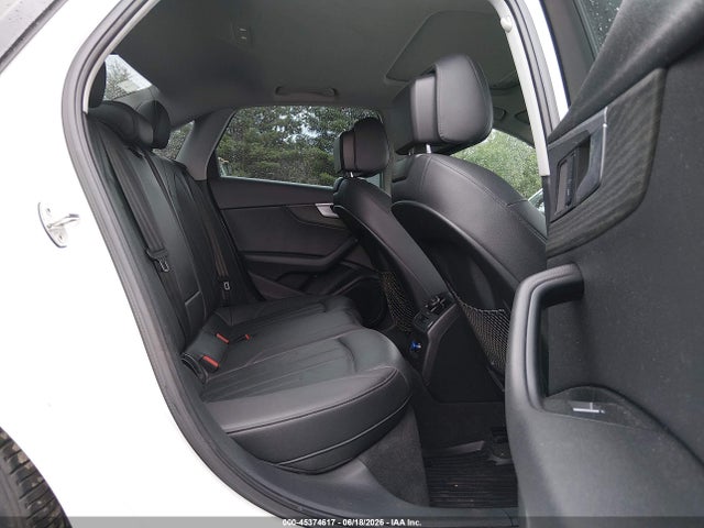 45374617 :رقم المزاد ، WAUANAF48HN026251 vin ، 2017 Audi A4 Premium مزاد بيع