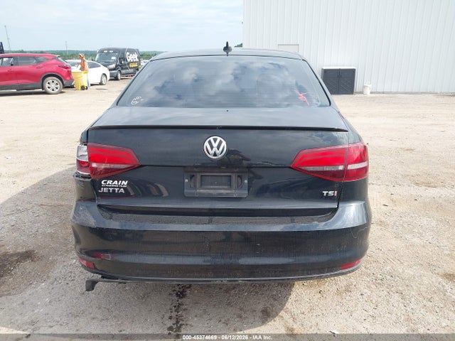2016 Volkswagen Jetta 1.8t Sport მანქანა იყიდება აუქციონზე, vin: 3VWD17AJ2GM231307, აუქციონის ნომერი: 45374669
