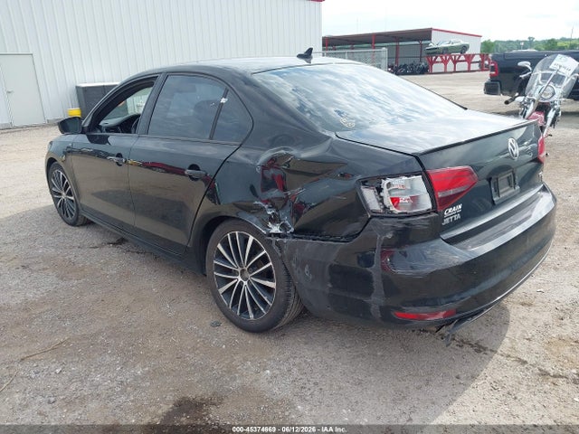 2016 Volkswagen Jetta 1.8t Sport მანქანა იყიდება აუქციონზე, vin: 3VWD17AJ2GM231307, აუქციონის ნომერი: 45374669