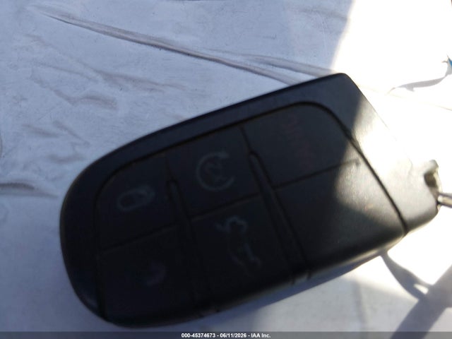 Продаж на аукціоні авто 2015 Dodge Challenger R/t Plus, vin: 2C3CDZBT7FH708686, номер лоту: 45374673