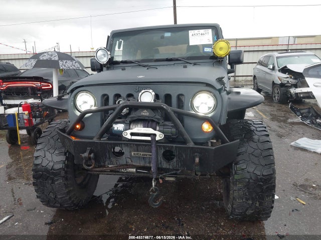 45374677 :رقم المزاد ، 1C4BJWDGXGL270636 vin ، 2016 Jeep Wrangler Unlimited Sport مزاد بيع