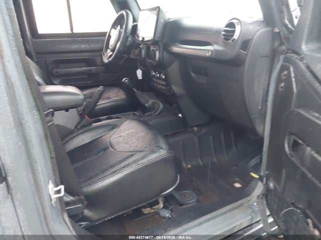 45374677 :رقم المزاد ، 1C4BJWDGXGL270636 vin ، 2016 Jeep Wrangler Unlimited Sport مزاد بيع