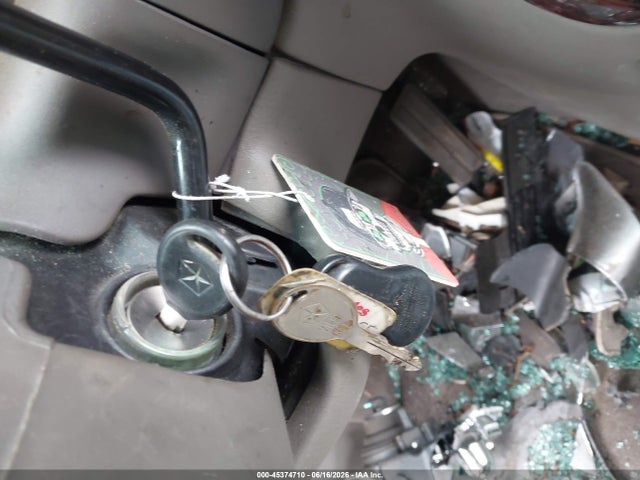 45374710 :رقم المزاد ، 1C4GP64LXYB566801 vin ، 2000 Chrysler Town & Country Limited مزاد بيع
